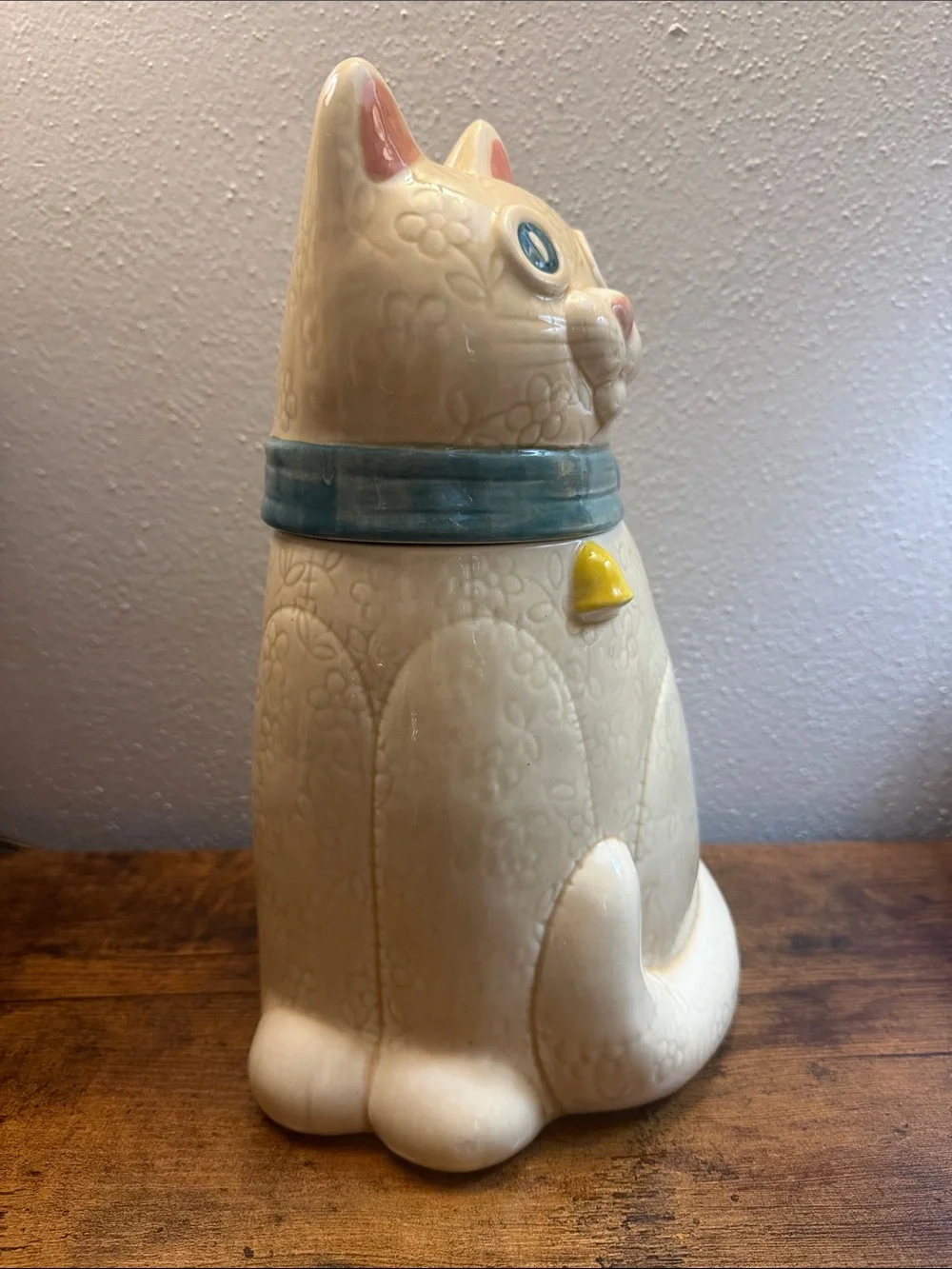 Poppy Trail Cat Cookie Jar Canister Ceramic Kitchen Food Storage